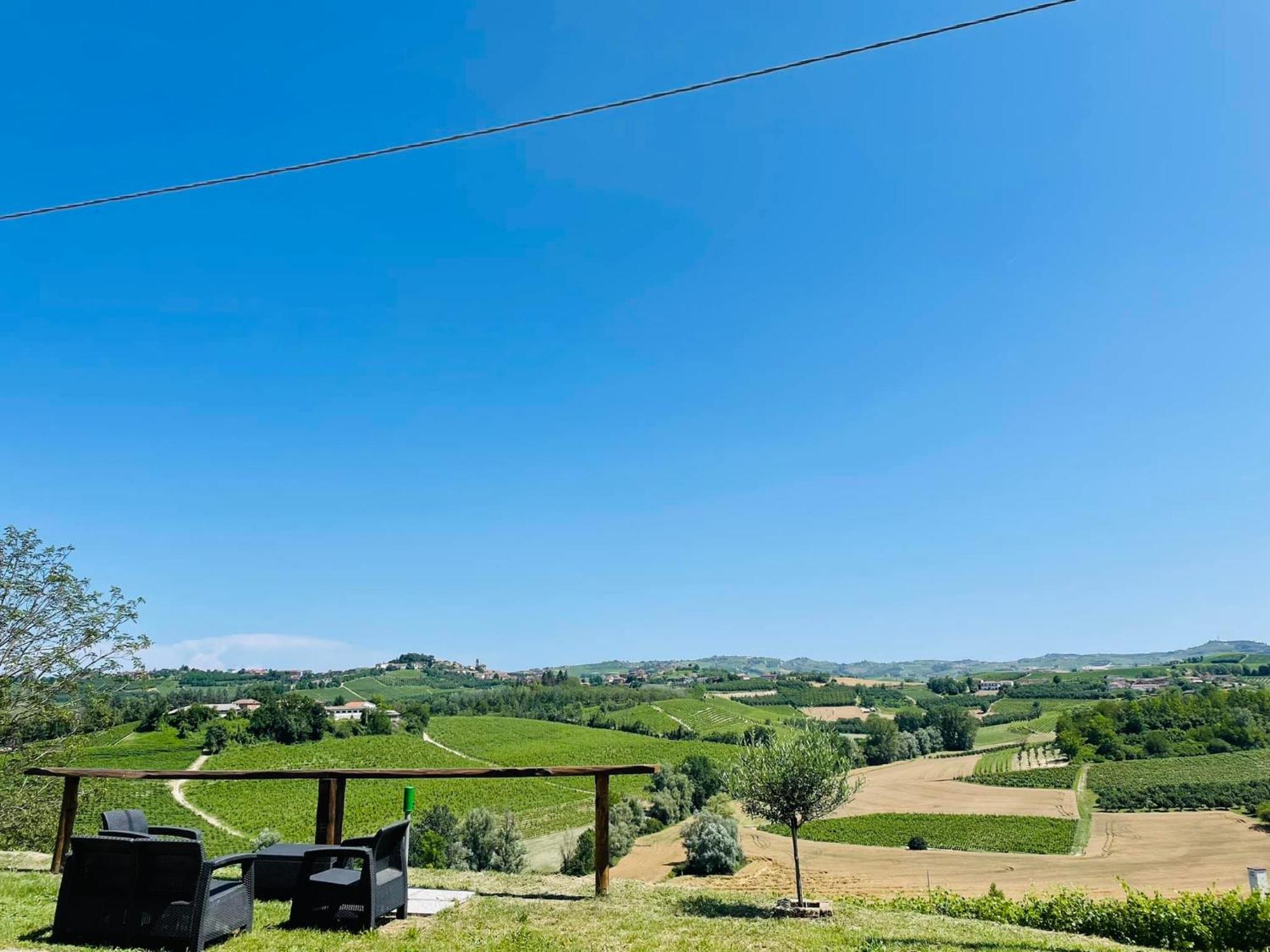 Locazione Turistica Cascina Pela Lejlighed Castagnole delle Lanze Eksteriør billede